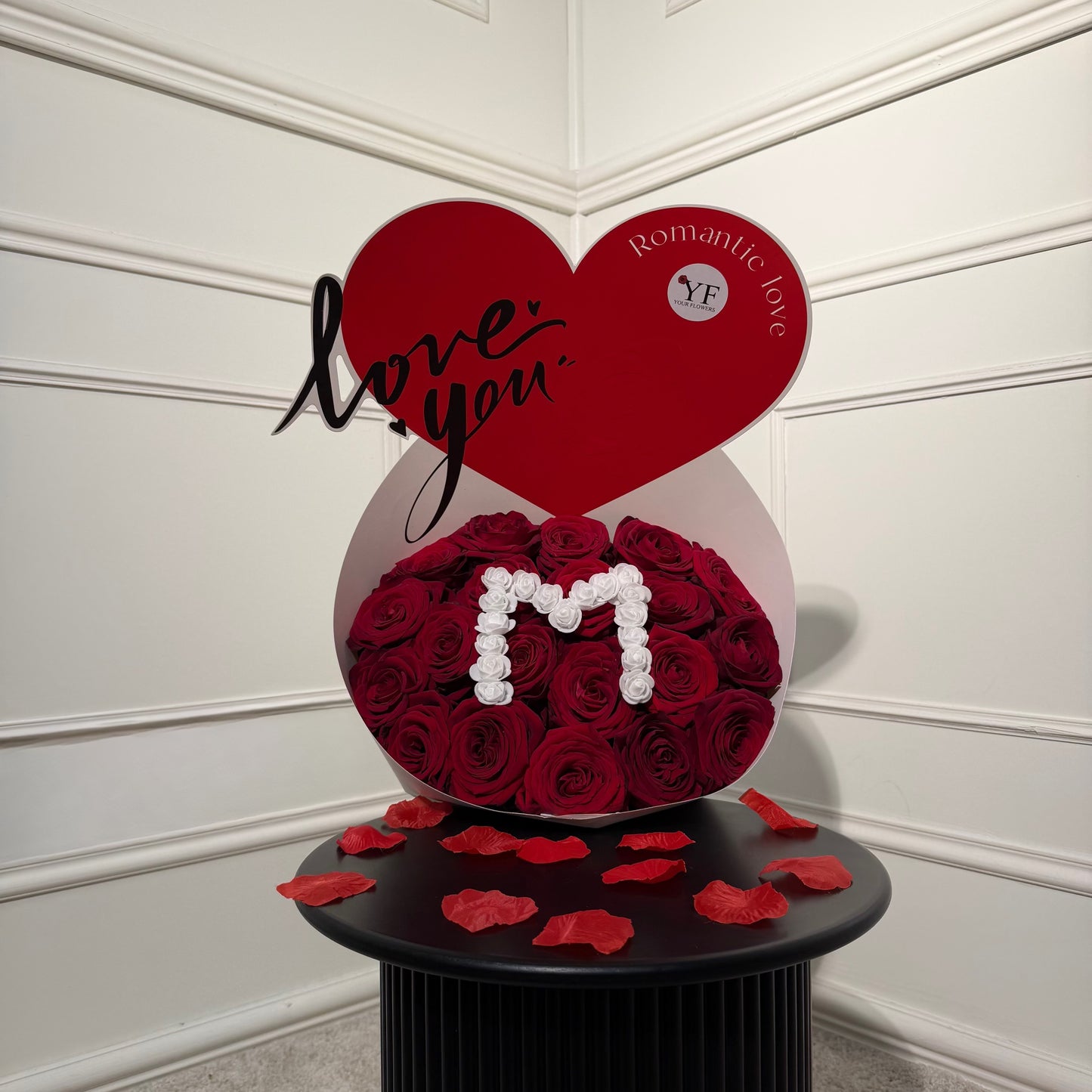 Bouquet de roses fraîches Your Flowers avec emballage blanc, disponible en 10 ou 20 roses