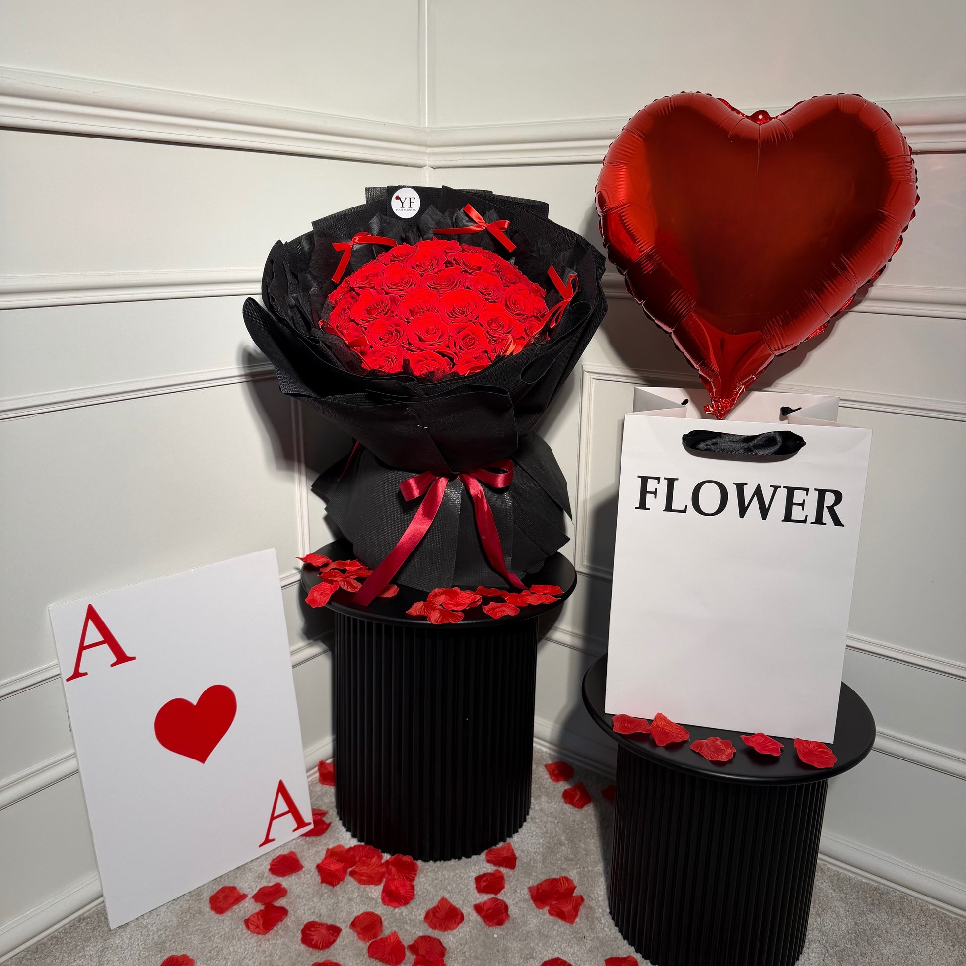 Bouquet Sensation prêt à offrir, roses rouges fraîches et finition premium – Your Flowers