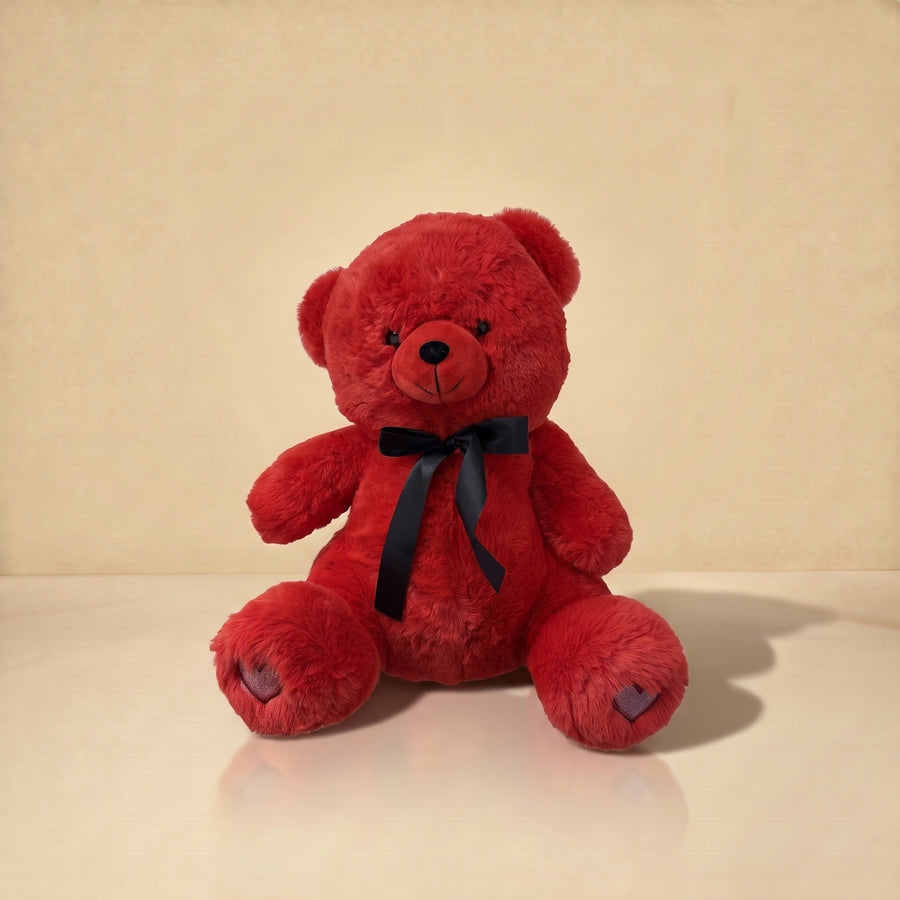 Charle Amour, seul sur fond studio