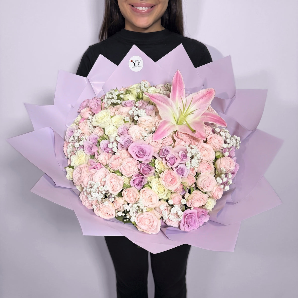 Bouquet Comtesse, porté par notre fleuriste