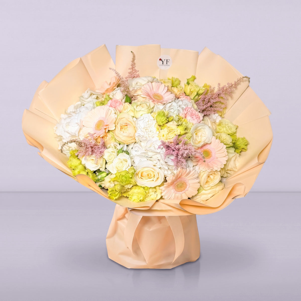 Bouquet Douceur de Printemps, seul sur fond studio