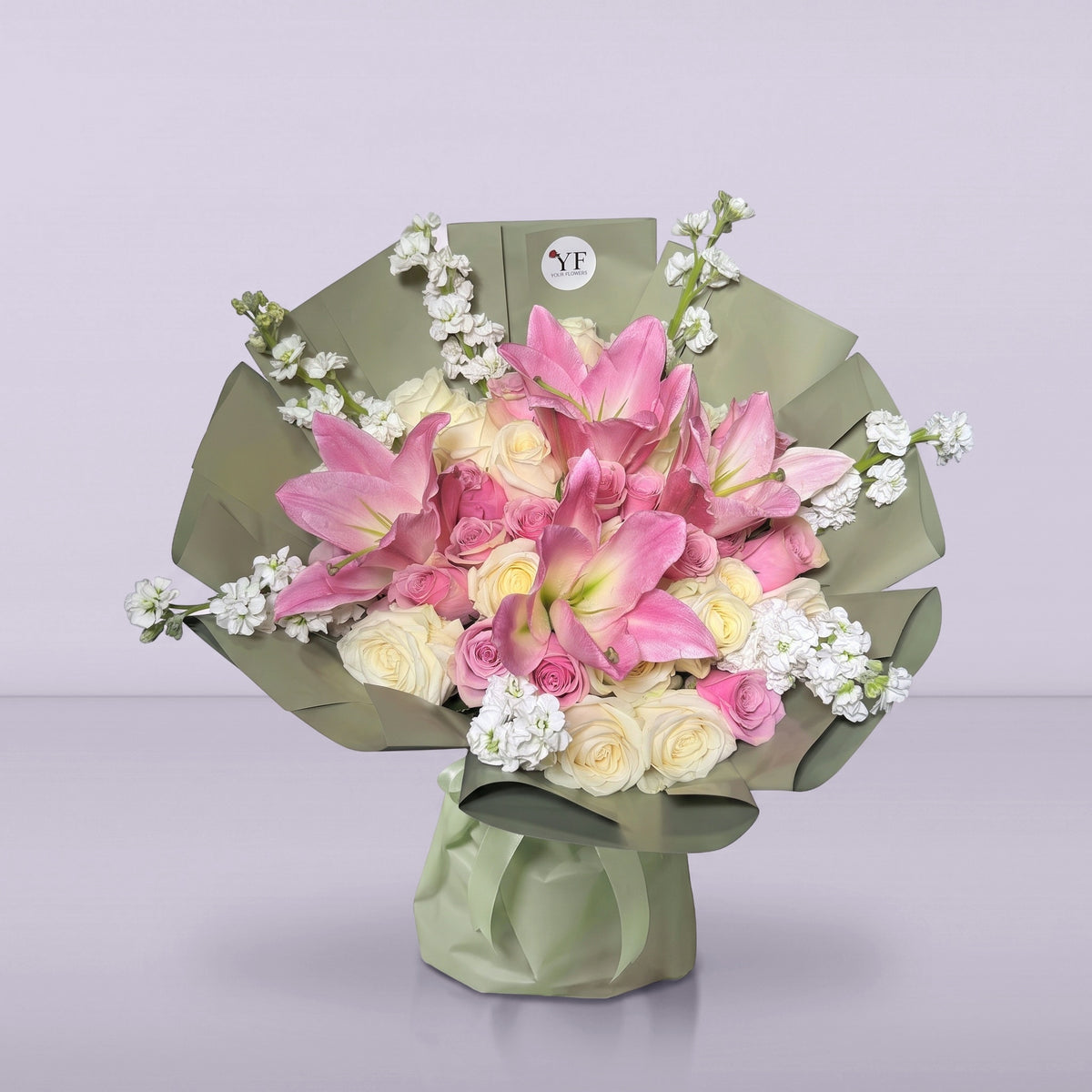 Bouquet Éclat de Lys, seul sur fond studio