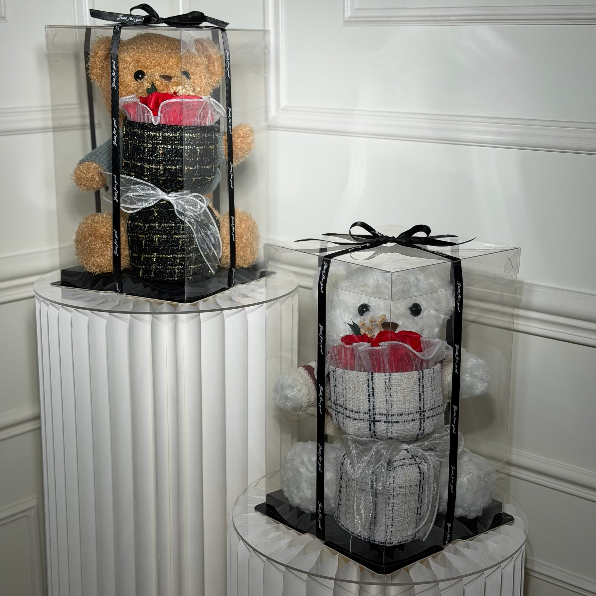coffret nounours avec bouquet fleurs parfumées cadeau
