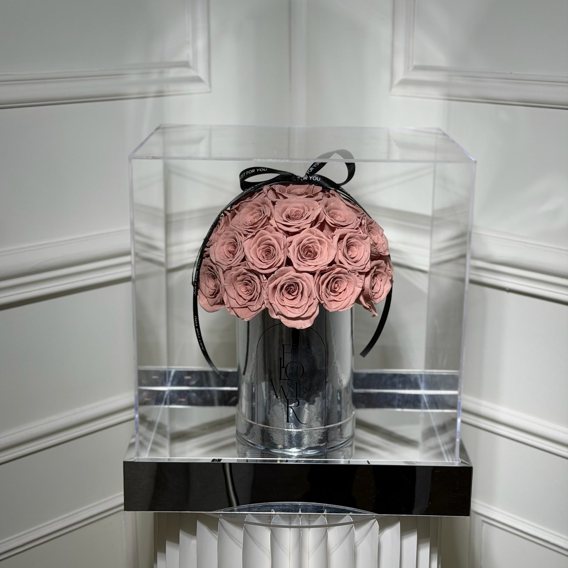 dome roses eternelles rouge cadeau romantique premium