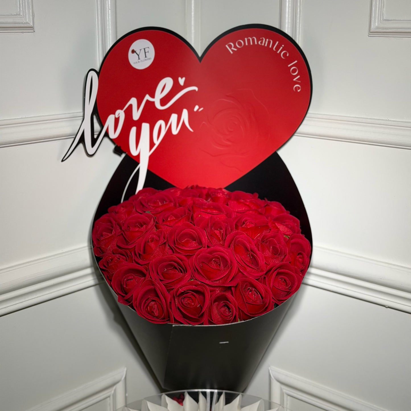 bouquet love you rouge noir luxe