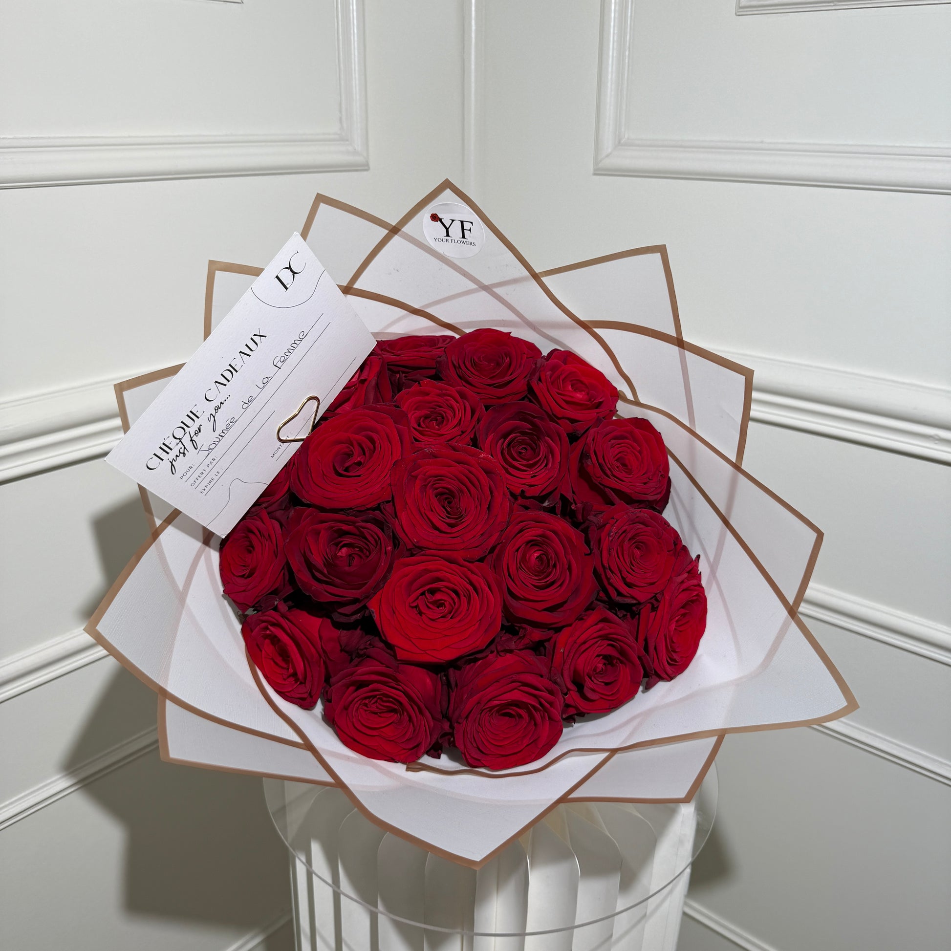 Bouquet de roses roses avec prestation brushing cadeau femme Your Flowers