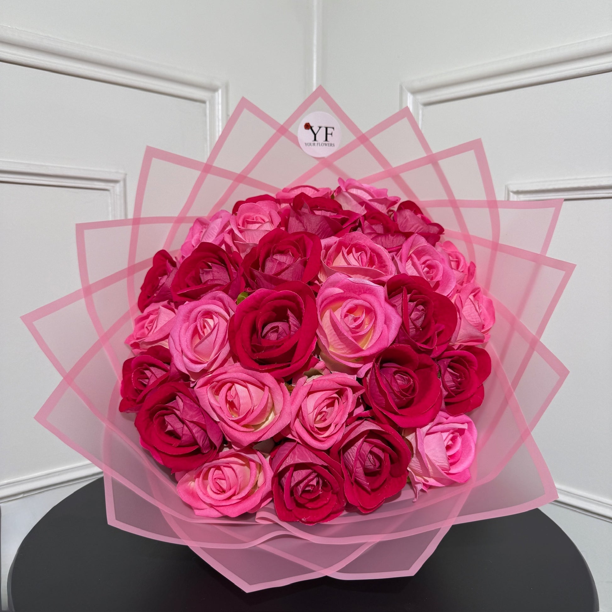 bouquet roses artificielles rose dégradé élégant your flowers