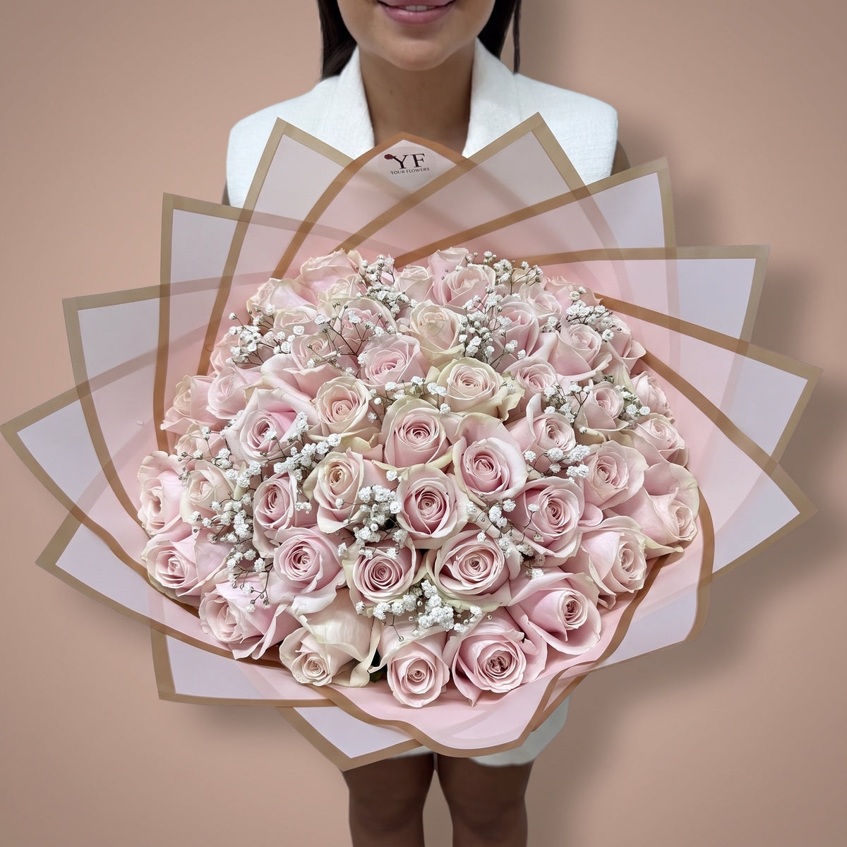 Bouquet Nuage, porté par notre fleuriste
