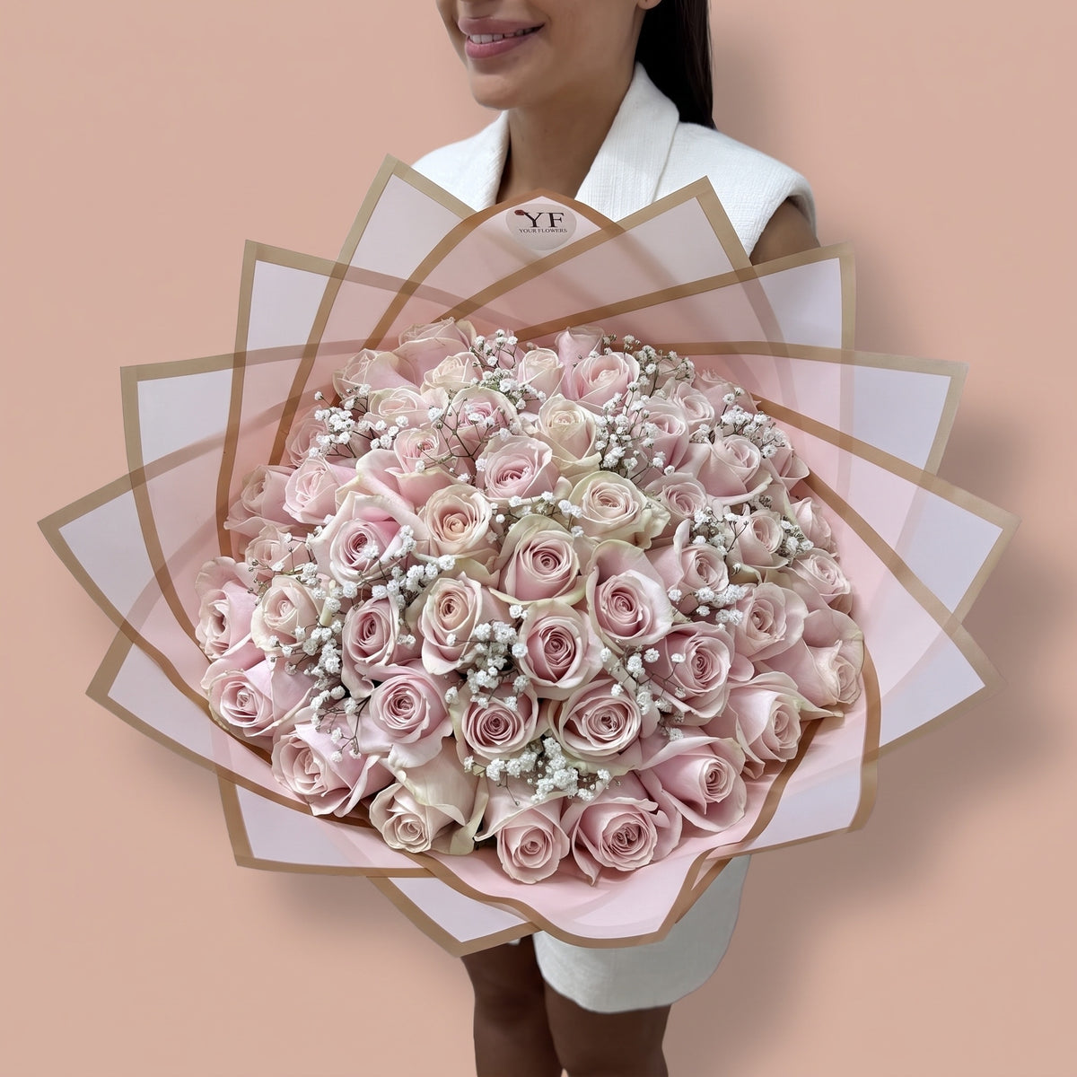 Bouquet Nuage, vu de trois quarts