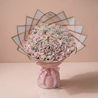 Bouquet Nuage, seul sur fond studio