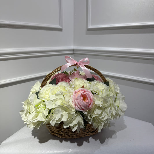 Paniers floraux artificiels